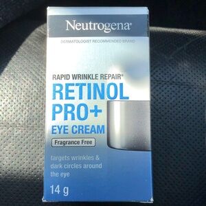 Neutrogena Retinol Pro+ Eye Cream – New